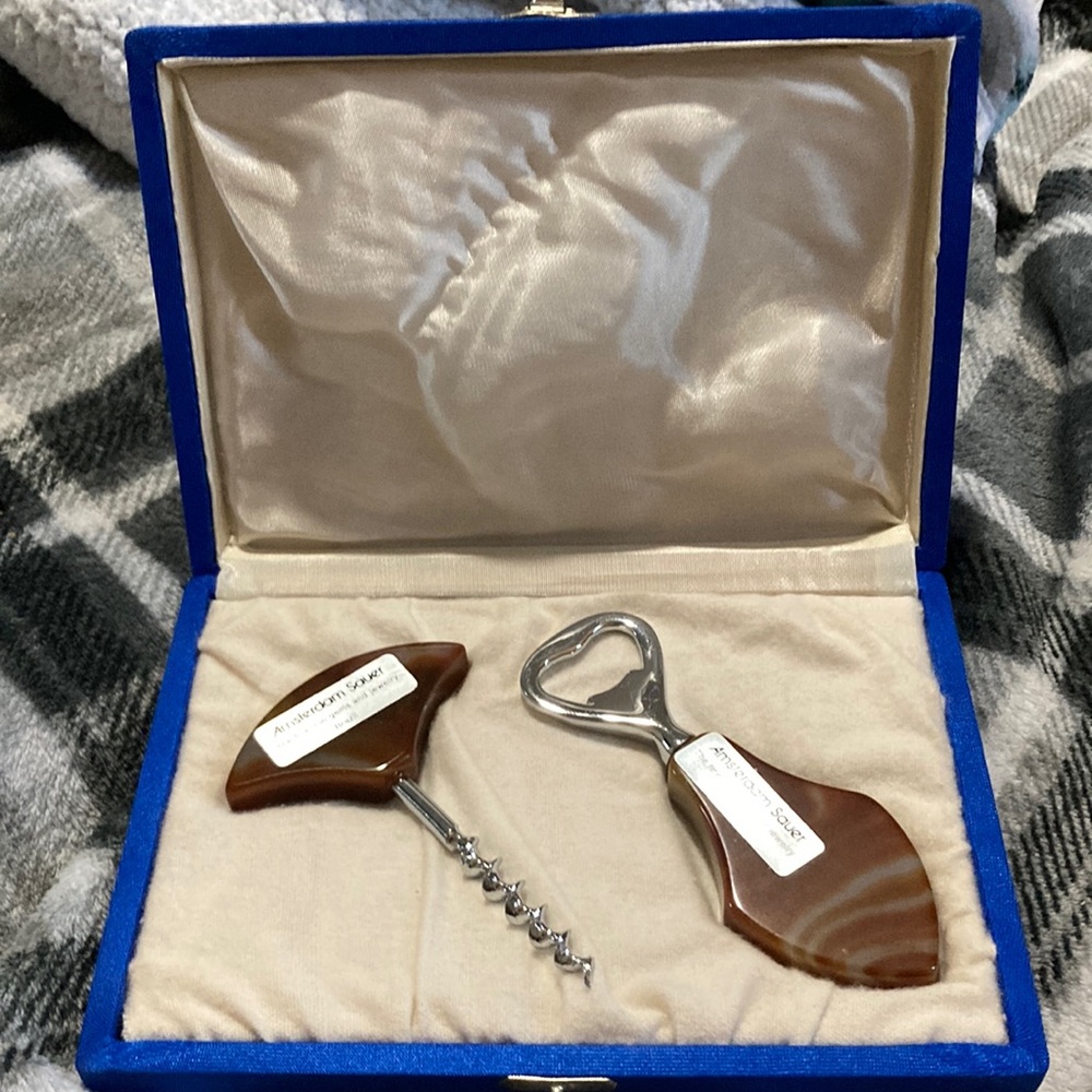Brand new never used Stone bottle opener and corkscrew